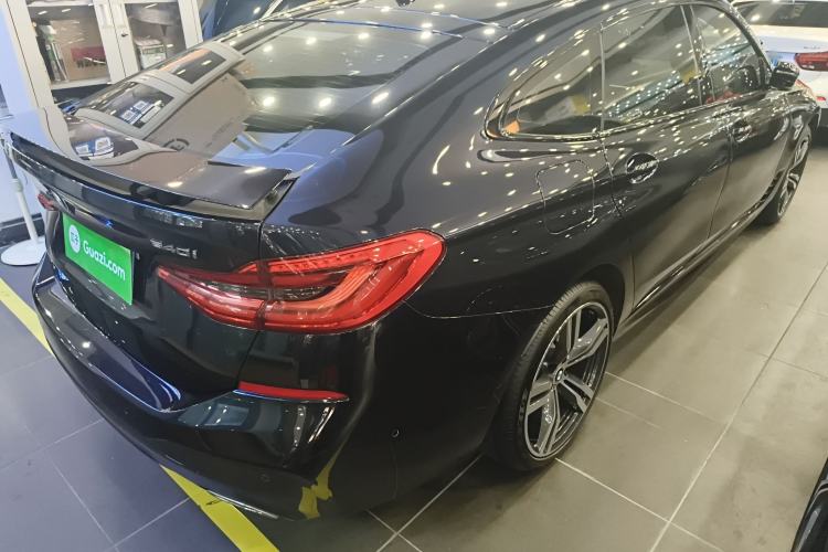 Used BMW 6 Series GT 2018 640i xDrive M Sport Package Rear Right 45 Deg