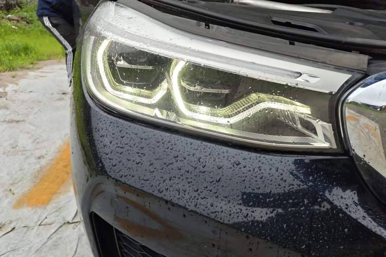 Used BMW 6 Series GT 2018 630i M Sport Package Right Front Headlight