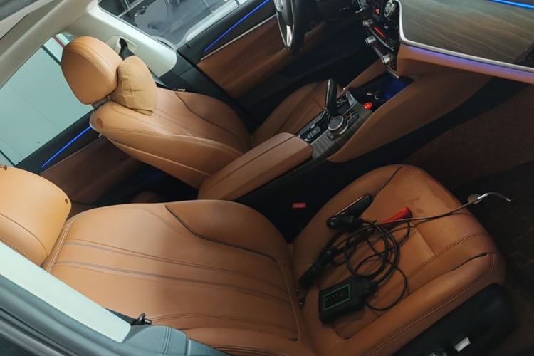 Used BMW 6 Series GT 2018 630i Luxury Design Package Right Front Seat