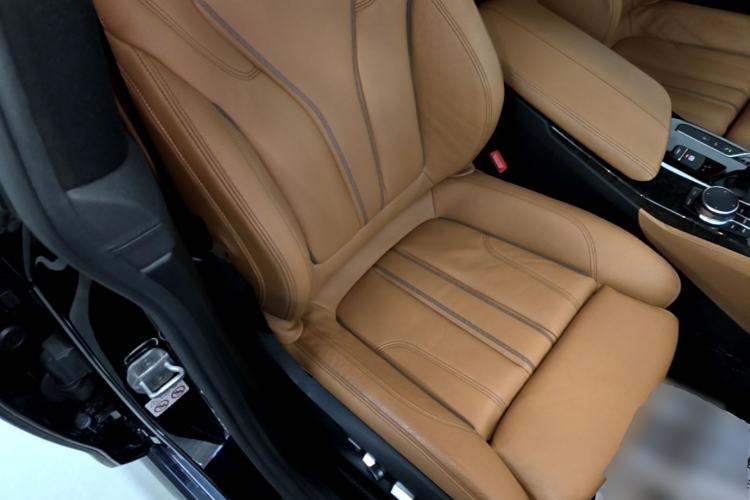 Used BMW 6 Series GT 2018 630i M Sport Package Right Front Seat