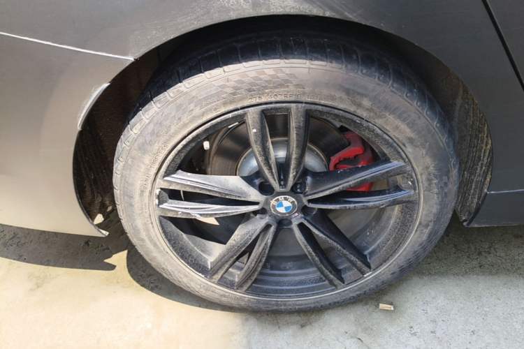 Used BMW 6 Series GT 2018 630i M Sport Package Right Rear Wheel Hub