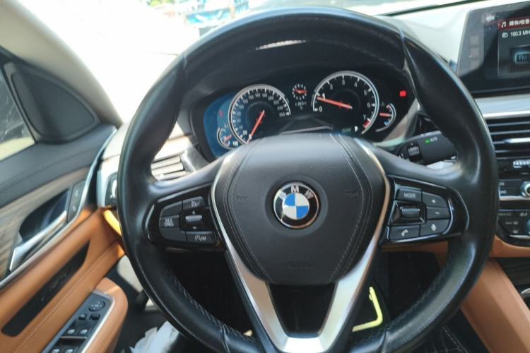 Used BMW 6 Series GT 2018 630i M Sport Package Steering Wheel