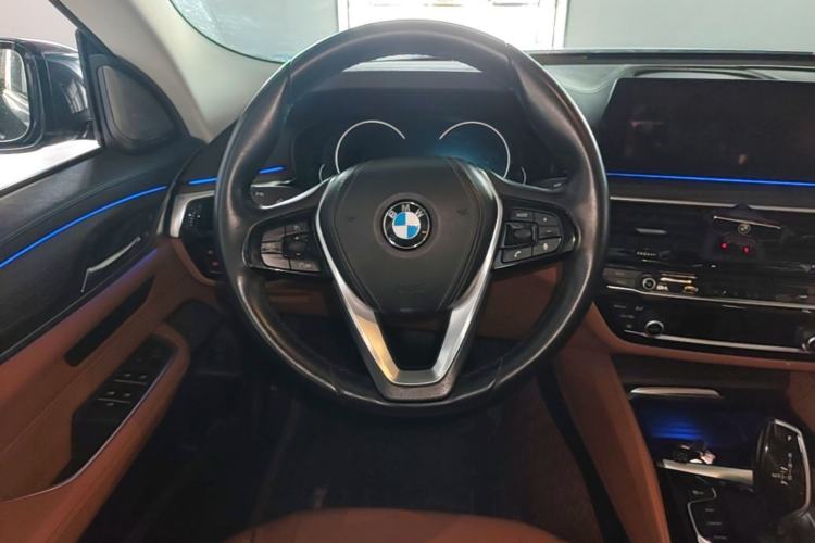 Used BMW 6 Series GT 2018 630i Luxury Design Package Steering Wheel