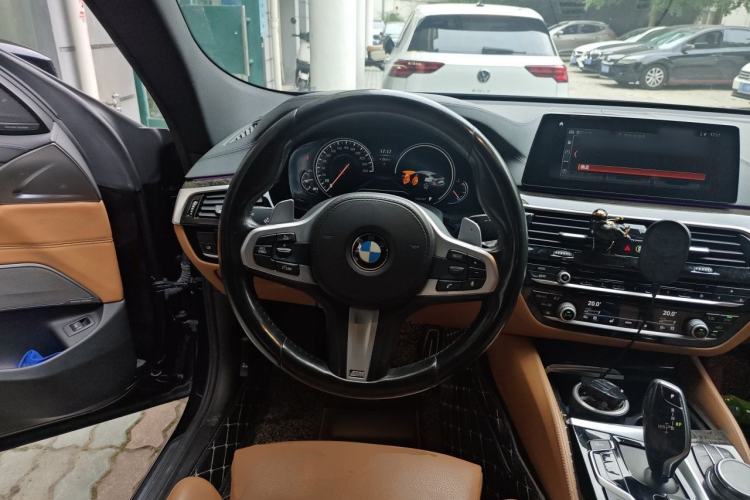 Used BMW 6 Series GT 2018 630i M Sport Package Steering Wheel