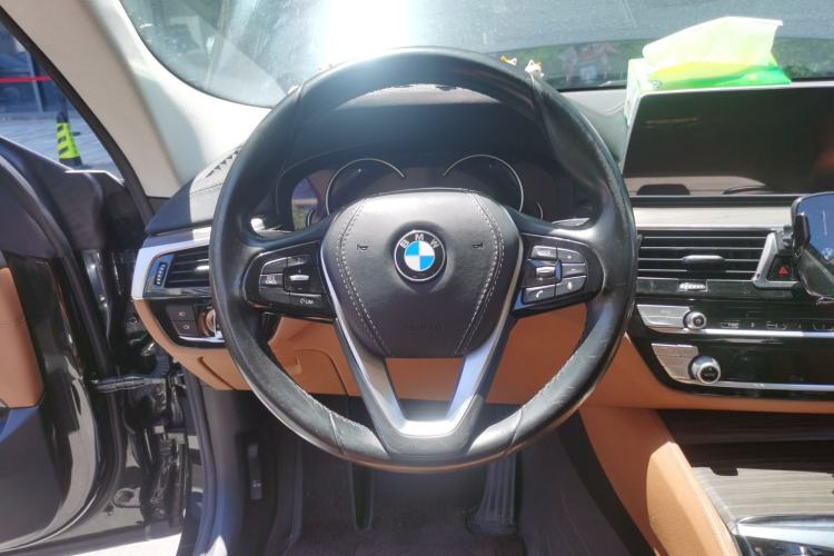 Used BMW 6 Series GT 2018 630i Luxury Design Package Steering Wheel