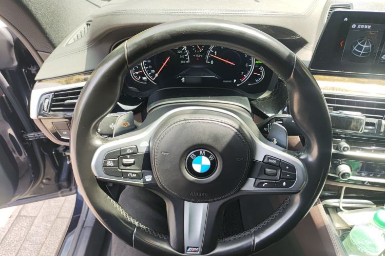 Used BMW 6 Series GT 2018 640i xDrive M Sport Package Steering Wheel