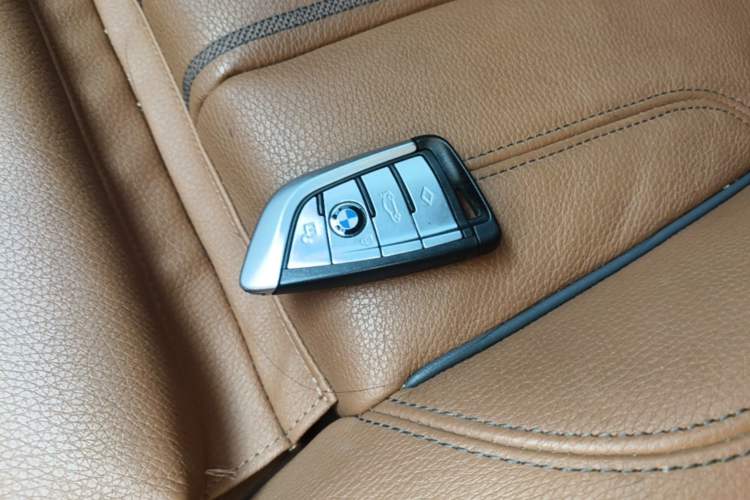 Used BMW 6 Series GT 2018 630i M Sport Package Vehicle Key