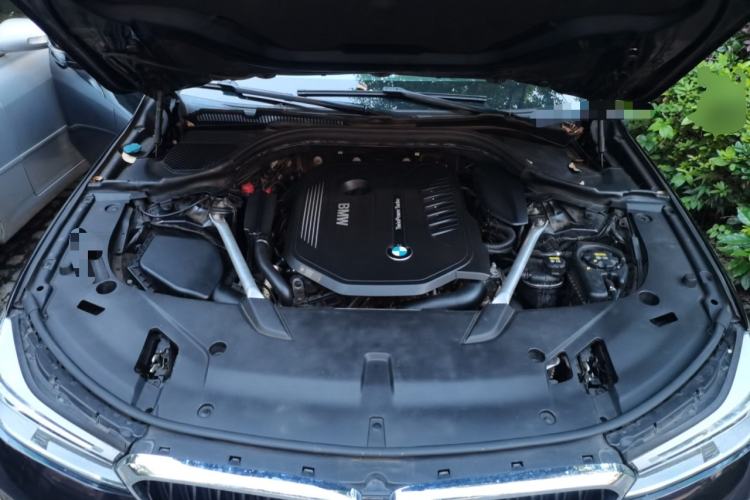 Used BMW 6 Series GT 2018 640i xDrive M Sport Package Engine Bay