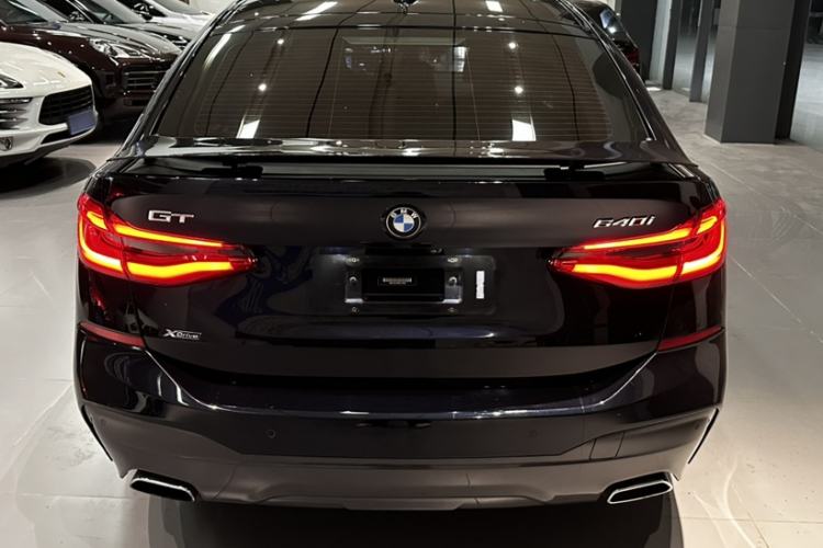 Used BMW 6 Series GT 2018 640i xDrive M Sport Package Exterior 5