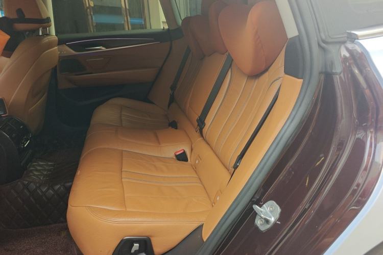 Used BMW 6 Series GT 2018 630i Luxury Design Package Left Rear Seat