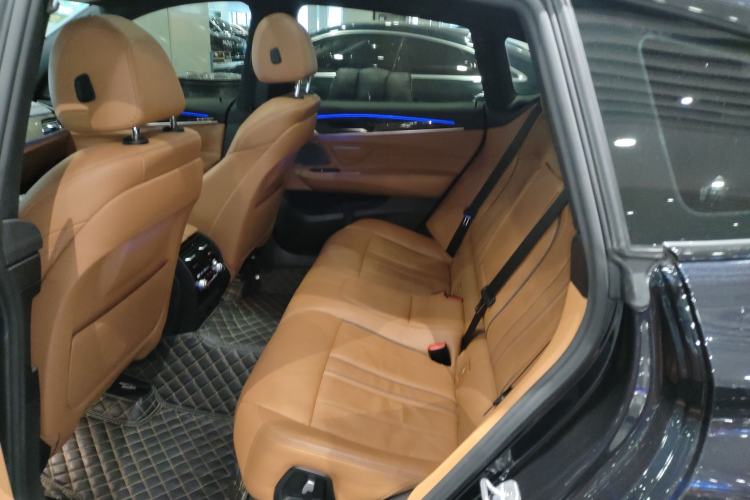 Used BMW 6 Series GT 2018 630i M Sport Package Left Rear Seat