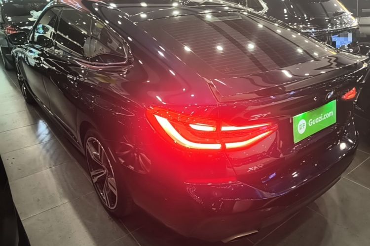 Used BMW 6 Series GT 2018 640i xDrive M Sport Package Rear Left 45 Deg