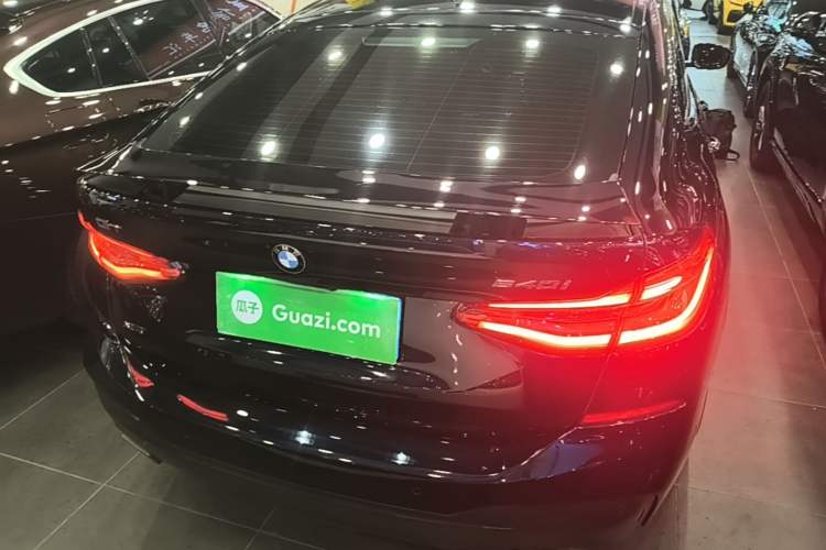 Used BMW 6 Series GT 2018 640i xDrive M Sport Package Rear