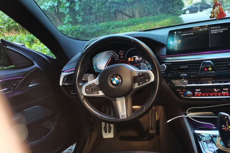 Used BMW 6 Series GT 2018 640i xDrive M Sport Package Steering Wheel
