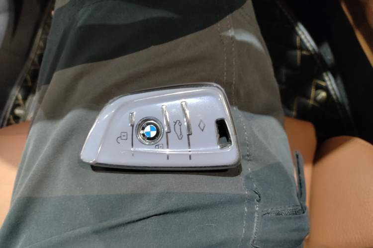 Used BMW 6 Series GT 2018 630i M Sport Package Vehicle Key