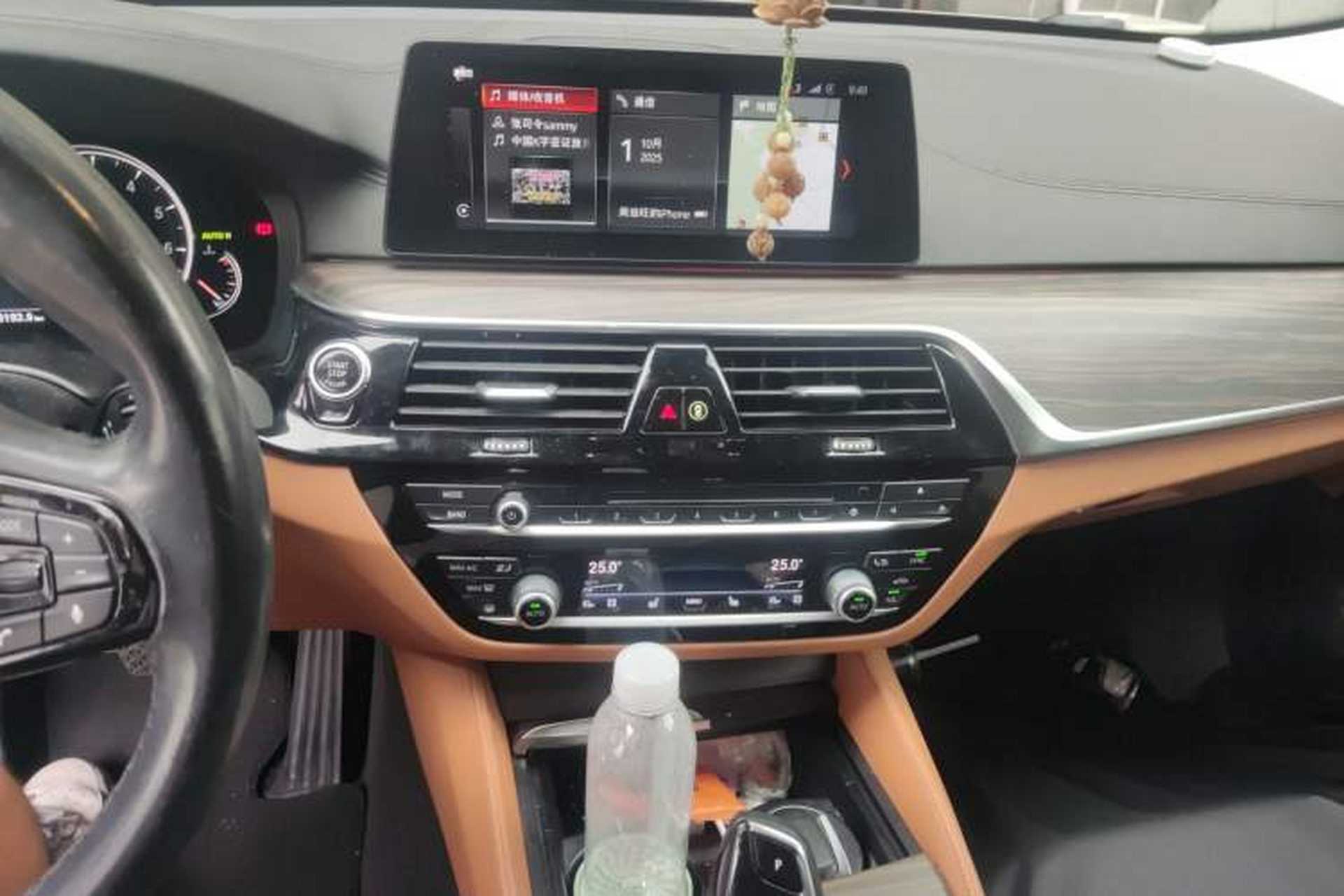 Used BMW 6 Series GT 2018 630i Luxury Design Package Audio And AC Panel