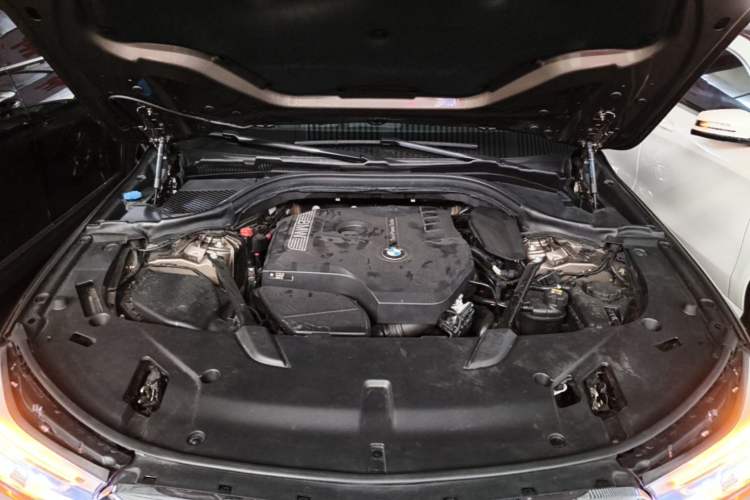 Used BMW 6 Series GT 2018 630i Luxury Design Package Engine Bay