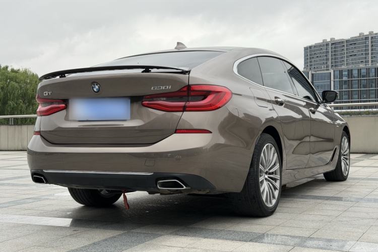 Used BMW 6 Series GT 2018 630i Luxury Design Package Exterior 2