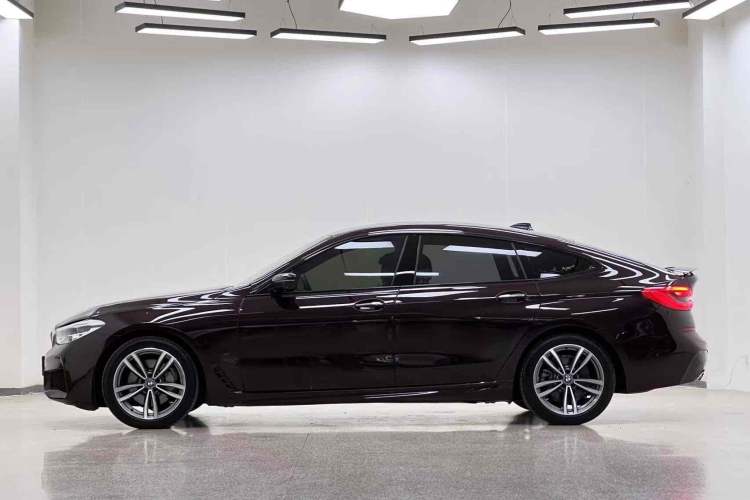 Used BMW 6 Series GT 2018 630i M Sport Package Exterior 3