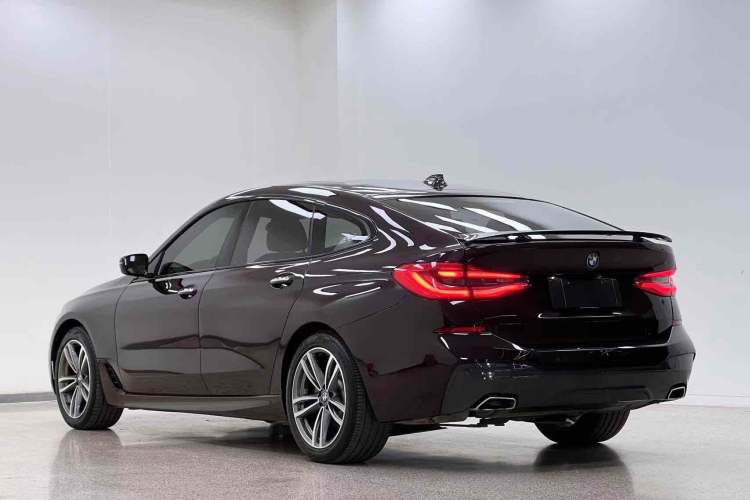 Used BMW 6 Series GT 2018 630i M Sport Package Exterior 4