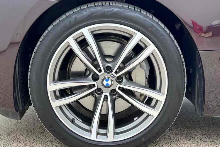 Used BMW 6 Series GT 2018 630i M Sport Package Exterior 7