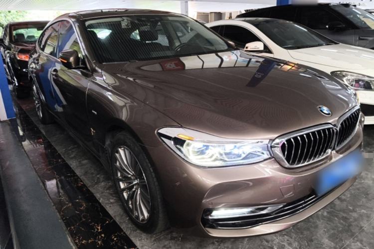Used BMW 6 Series GT 2018 630i Luxury Design Package Front Right 45 Deg