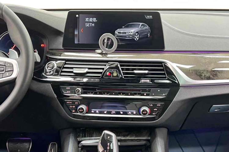 Used BMW 6 Series GT 2018 630i M Sport Package Interior 11