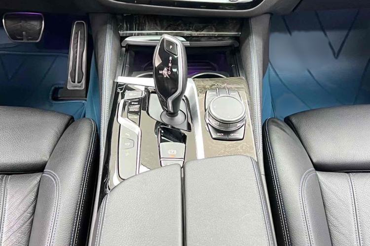 Used BMW 6 Series GT 2018 630i M Sport Package Interior 14