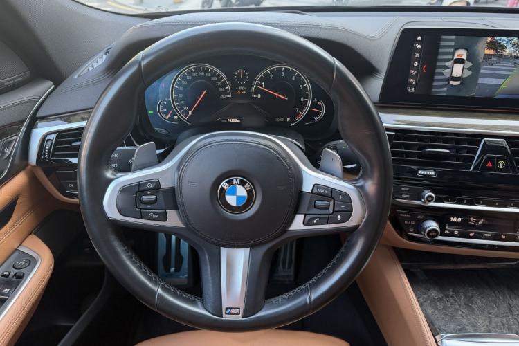 Used BMW 6 Series GT 2018 630i M Sport Package Interior 2