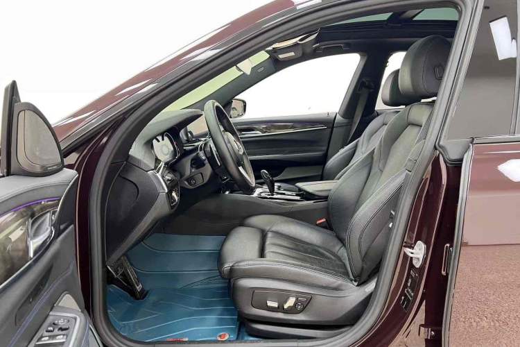 Used BMW 6 Series GT 2018 630i M Sport Package Left Front Seat