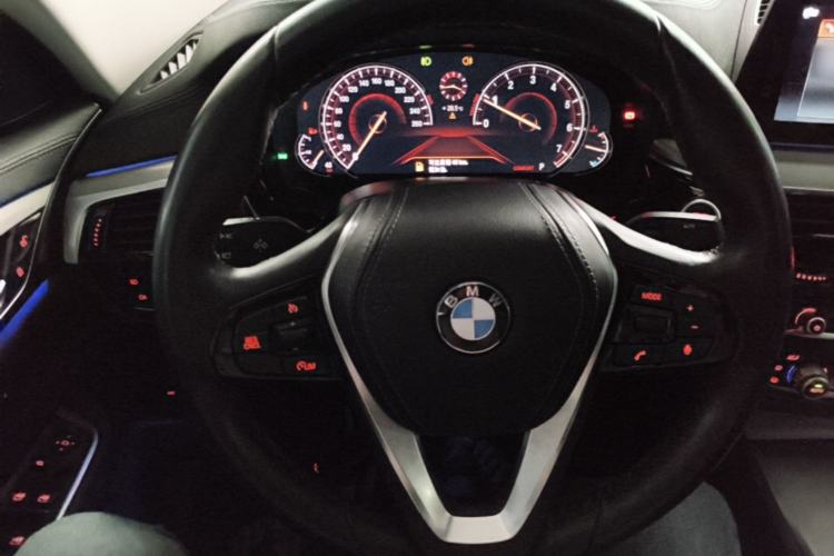 Used BMW 6 Series GT 2018 630i Luxury Design Package Steering Wheel