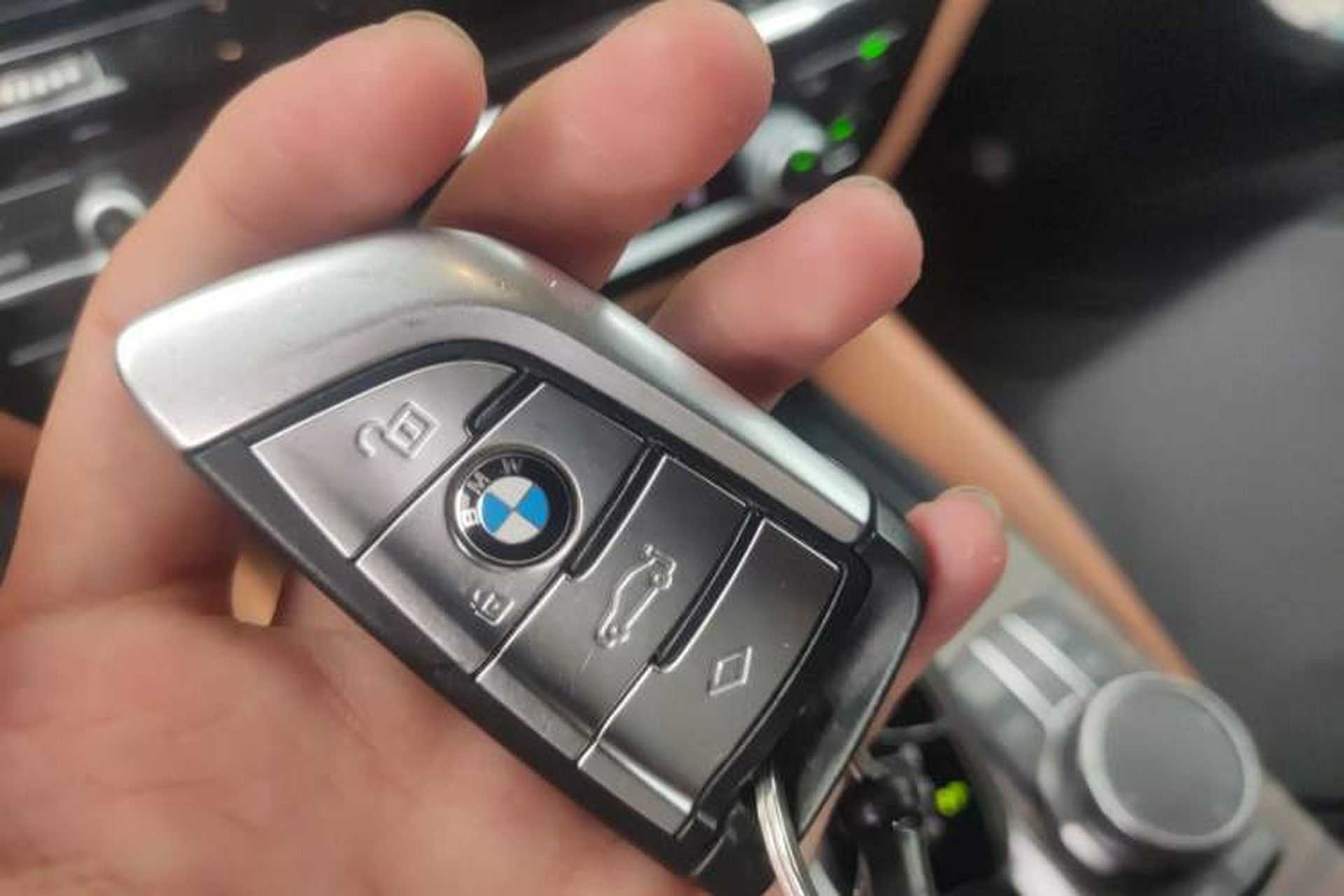 Used BMW 6 Series GT 2018 630i Luxury Design Package Vehicle Key
