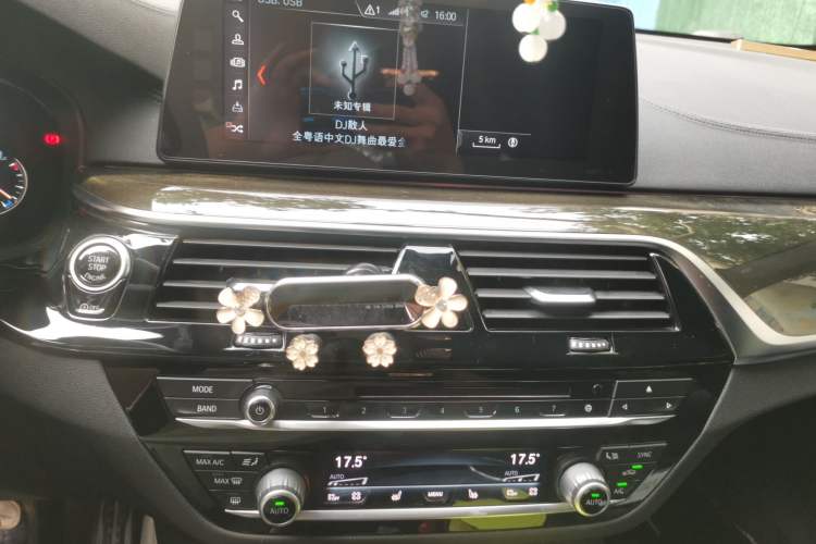 Used BMW 6 Series GT 2018 630i M Sport Package Audio And AC Panel