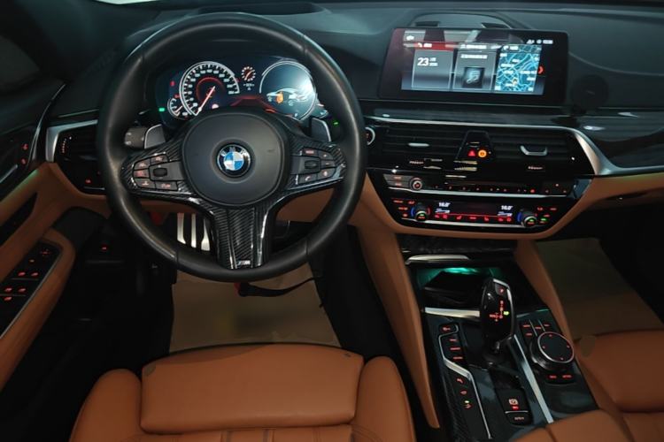 Used BMW 6 Series GT 2018 630i M Sport Package Center Console