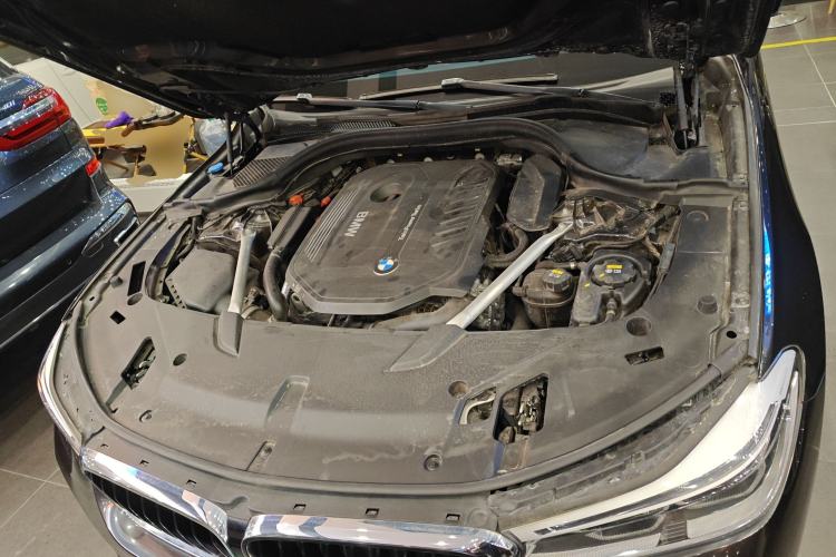 Used BMW 6 Series GT 2018 640i xDrive M Sport Package Engine Bay