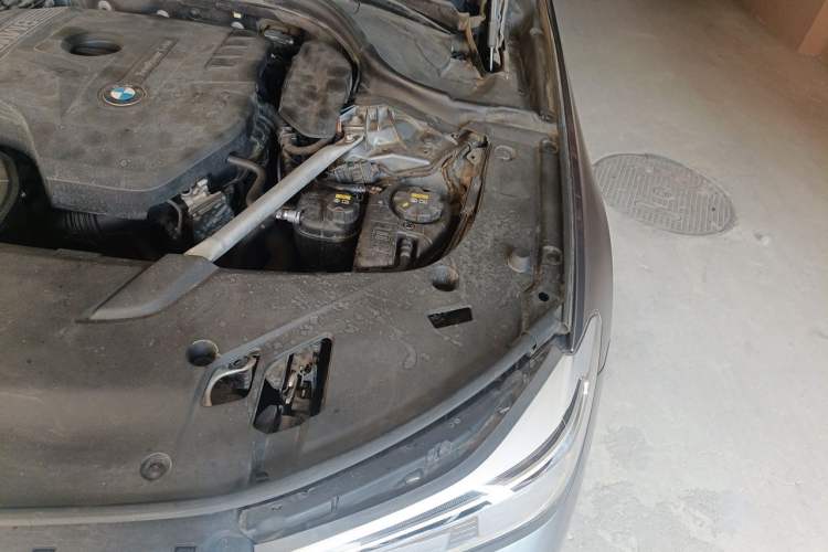 Used BMW 6 Series GT 2018 630i M Sport Package Engine Bay Left