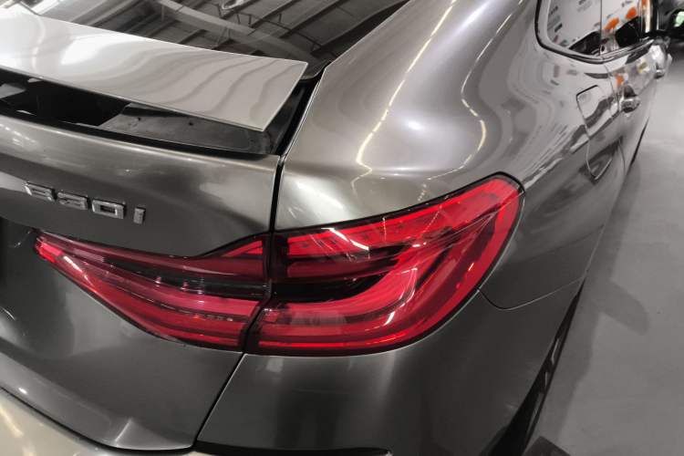 Used BMW 6 Series GT 2018 630i M Sport Package Exterior 3