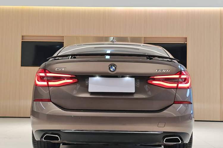 Used BMW 6 Series GT 2018 630i Luxury Design Package Exterior 5