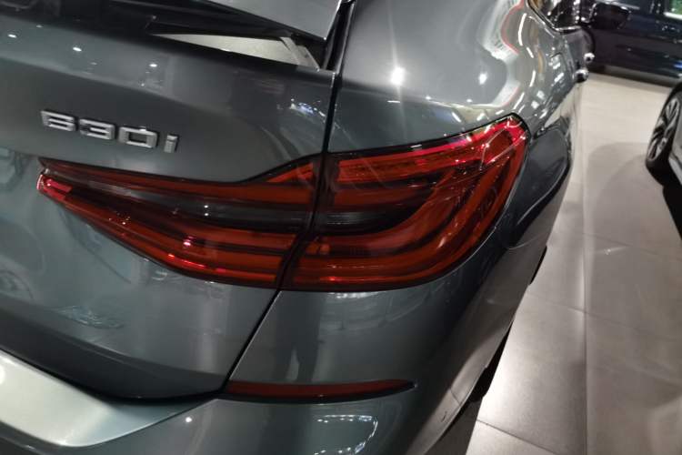 Used BMW 6 Series GT 2018 630i M Sport Package Exterior 6