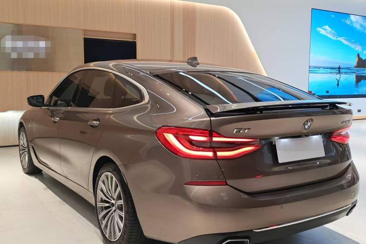 Used BMW 6 Series GT 2018 630i Luxury Design Package Exterior 6