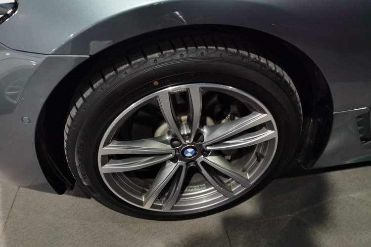 Used BMW 6 Series GT 2018 630i M Sport Package Exterior 7