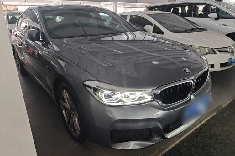 Used BMW 6 Series GT 2018 630i M Sport Package Front Right 45 Deg