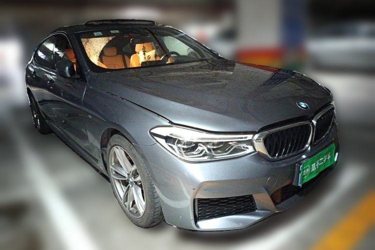 Used BMW 6 Series GT 2018 630i M Sport Package Front Right 45 Deg