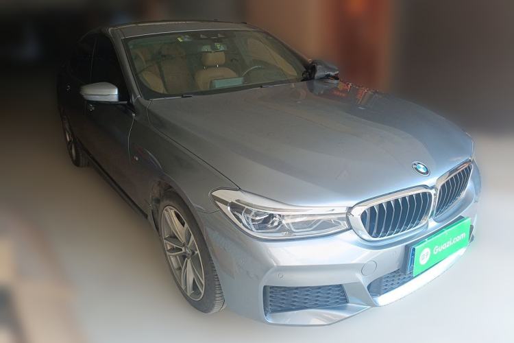 Used BMW 6 Series GT 2018 630i M Sport Package Front Right 45 Deg