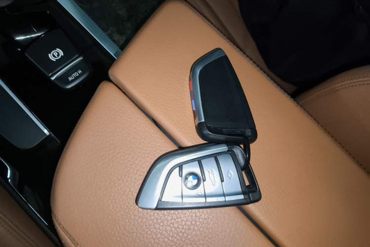 Used BMW 6 Series GT 2018 630i M Sport Package Interior 1
