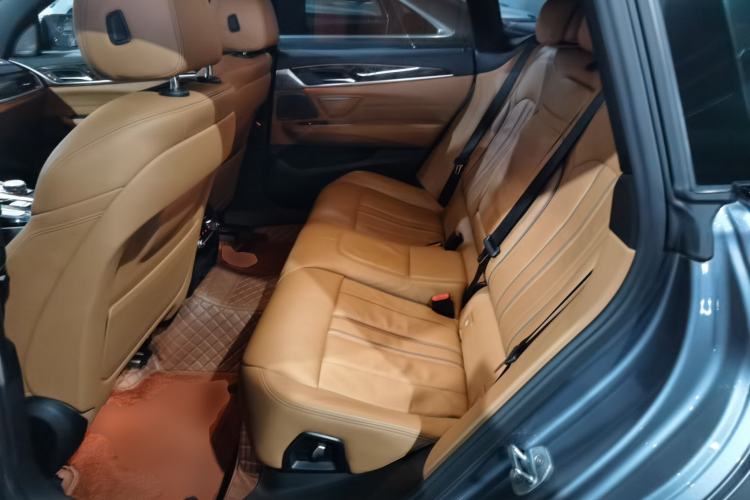 Used BMW 6 Series GT 2018 630i M Sport Package Interior 4