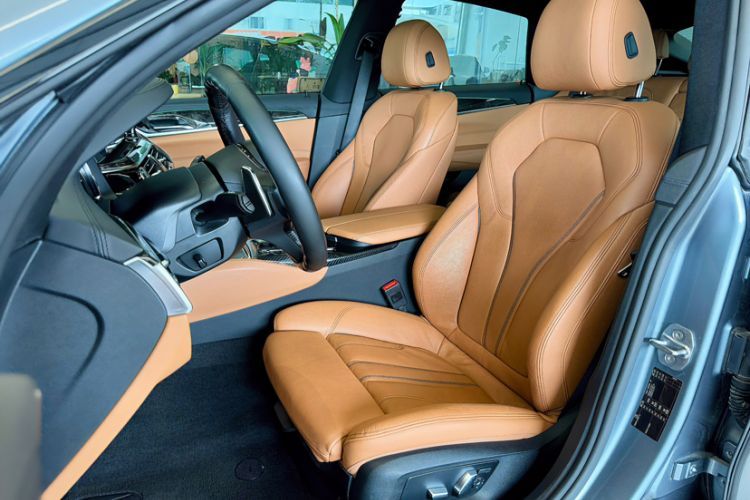 Used BMW 6 Series GT 2018 630i M Sport Package Left Front Seat