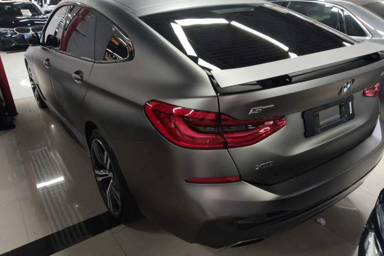 Used BMW 6 Series GT 2018 640i xDrive M Sport Package Rear Left 45 Deg