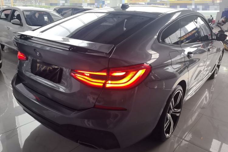 Used BMW 6 Series GT 2018 640i xDrive M Sport Package Rear Right 45 Deg
