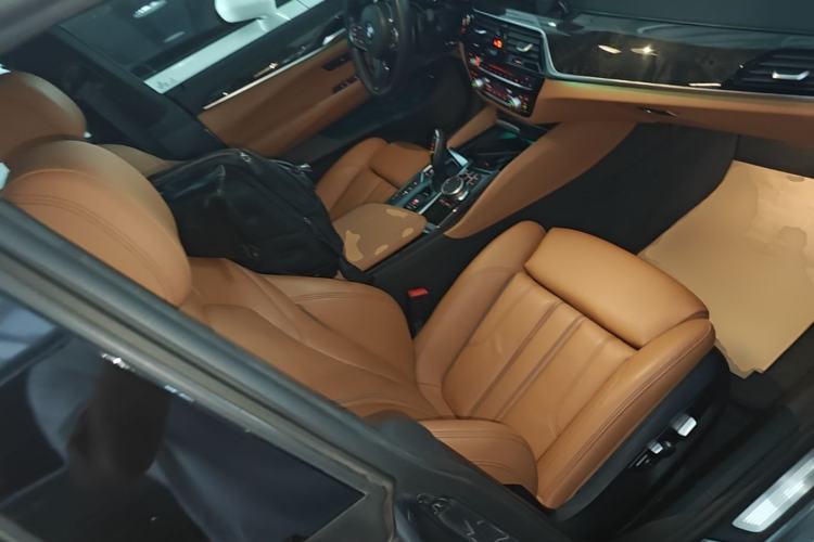 Used BMW 6 Series GT 2018 630i M Sport Package Right Front Seat